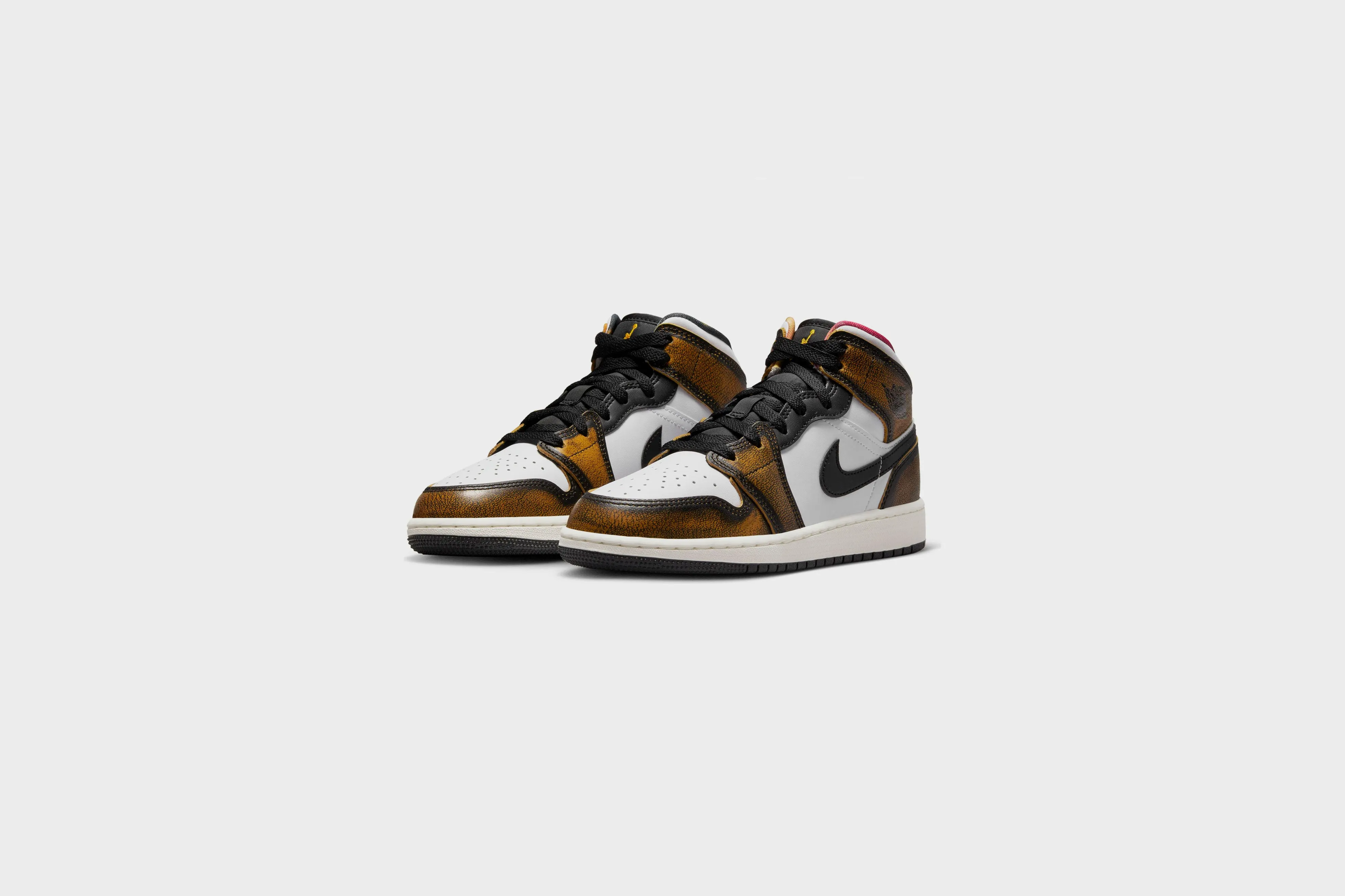 Air Jordan 1 Mid SE (GS) (Black/Taxi-White-Sail)