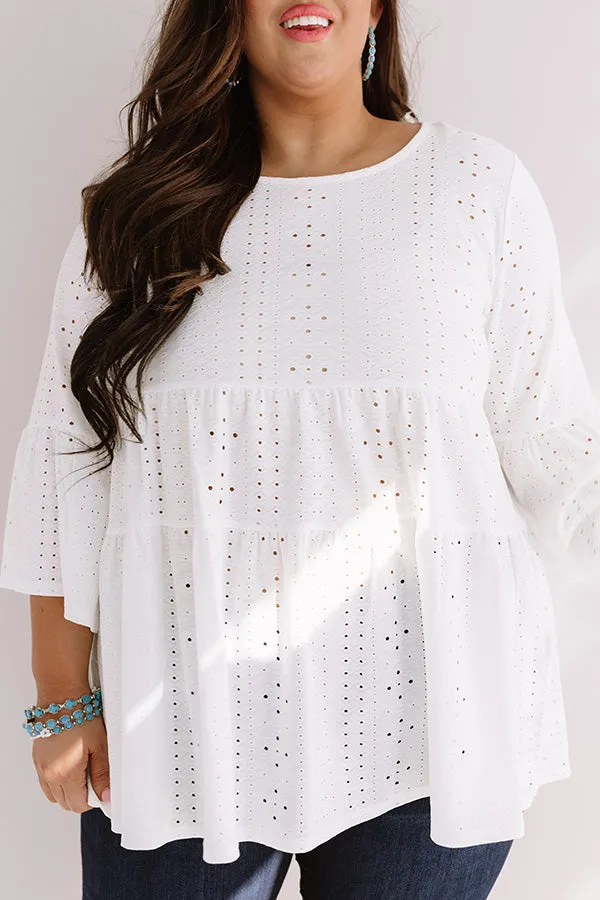 Amalfi Mood Eyelet Shift Top In White Curves