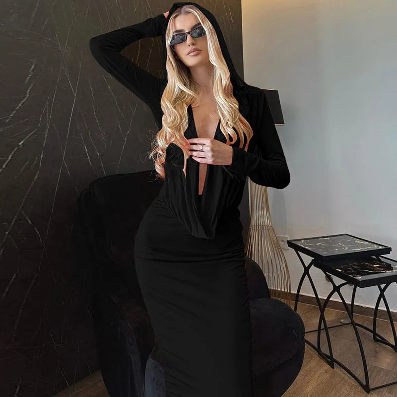 BerryBetty - Camilla Deep V Neck Hooded Maxi Dress