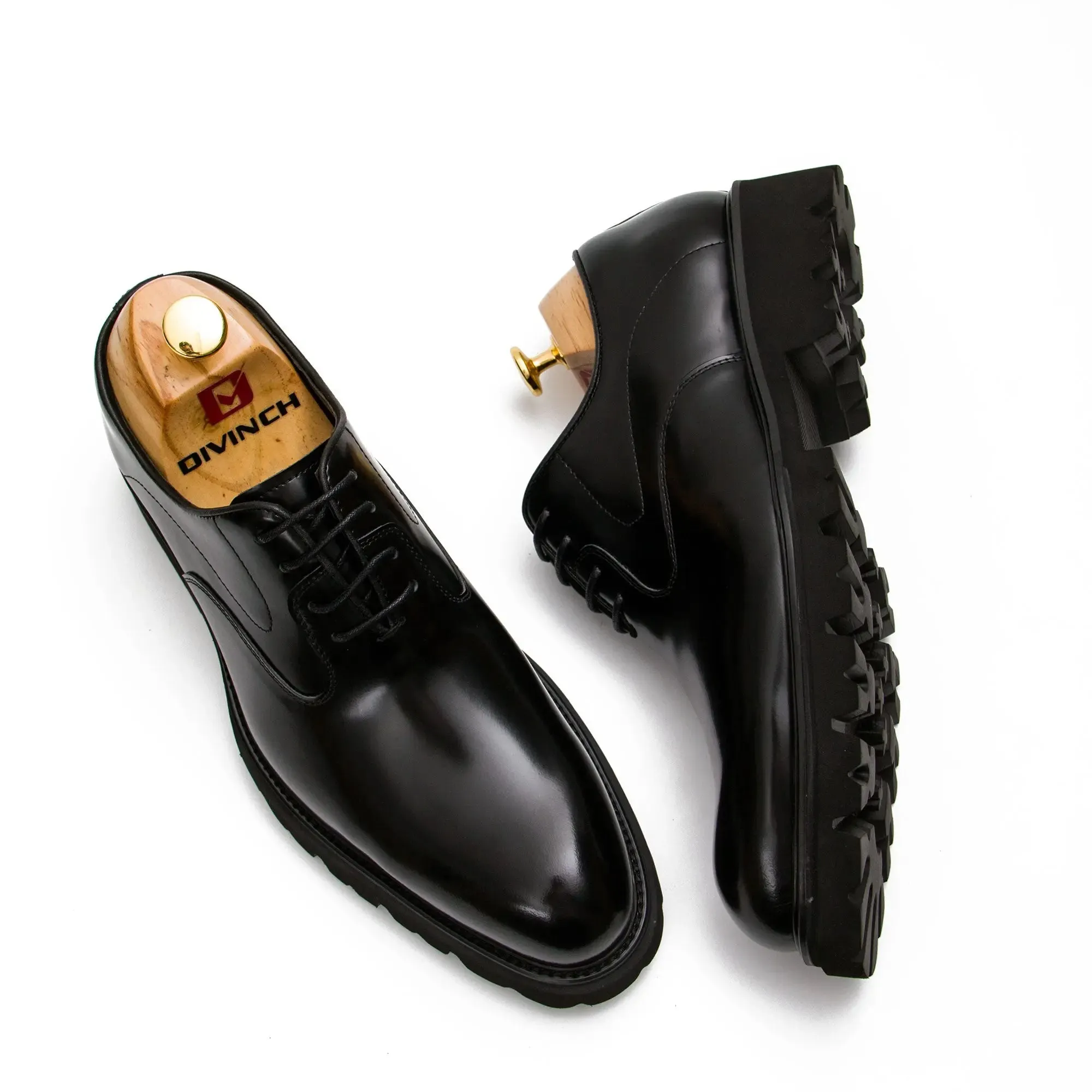 Black leather oxford shoes with rubber sole