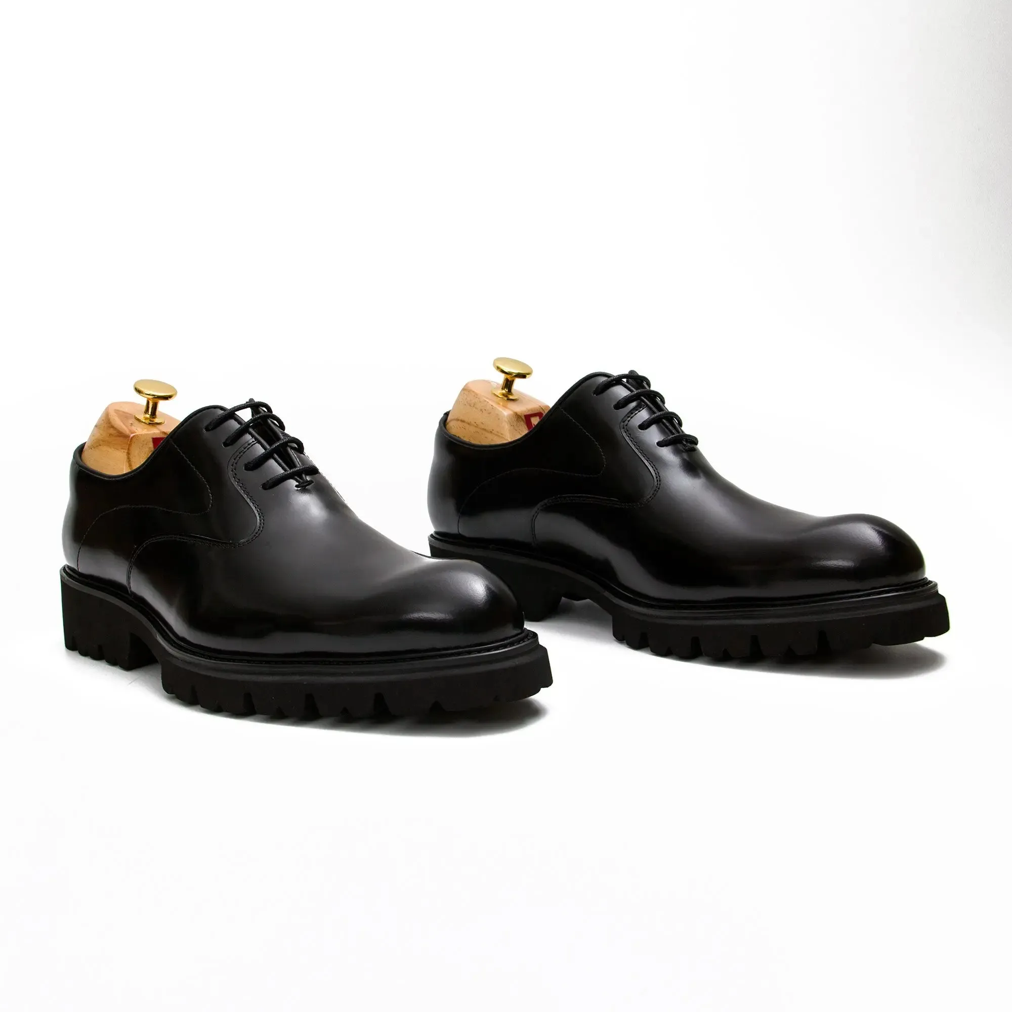 Black leather oxford shoes with rubber sole