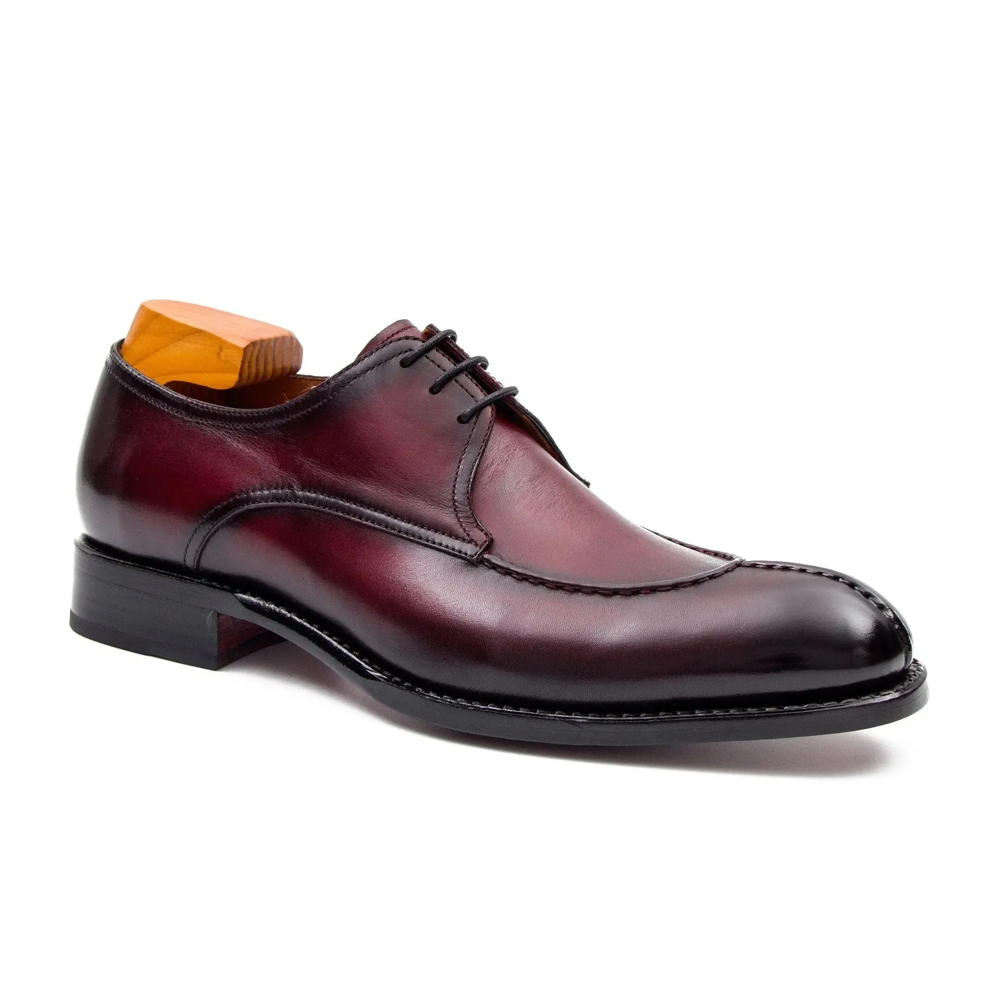 Burgundy leather Derby shoes