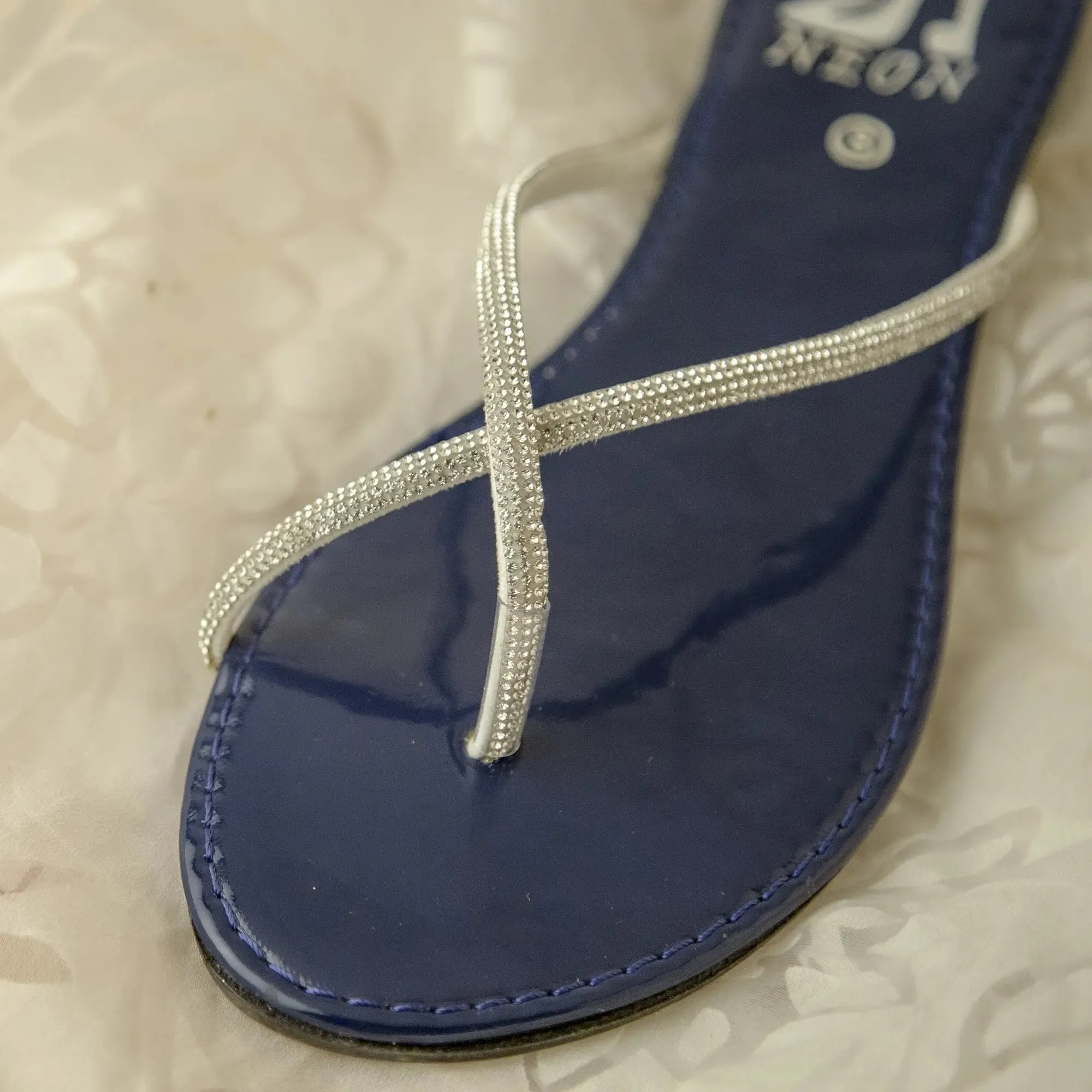 Fancy Elegant Toe Strips Blue