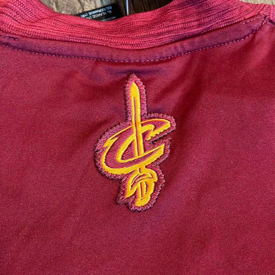 NBA ADIDAS Cleveland Cavaliers long sleeve shirt youth size Xlarge