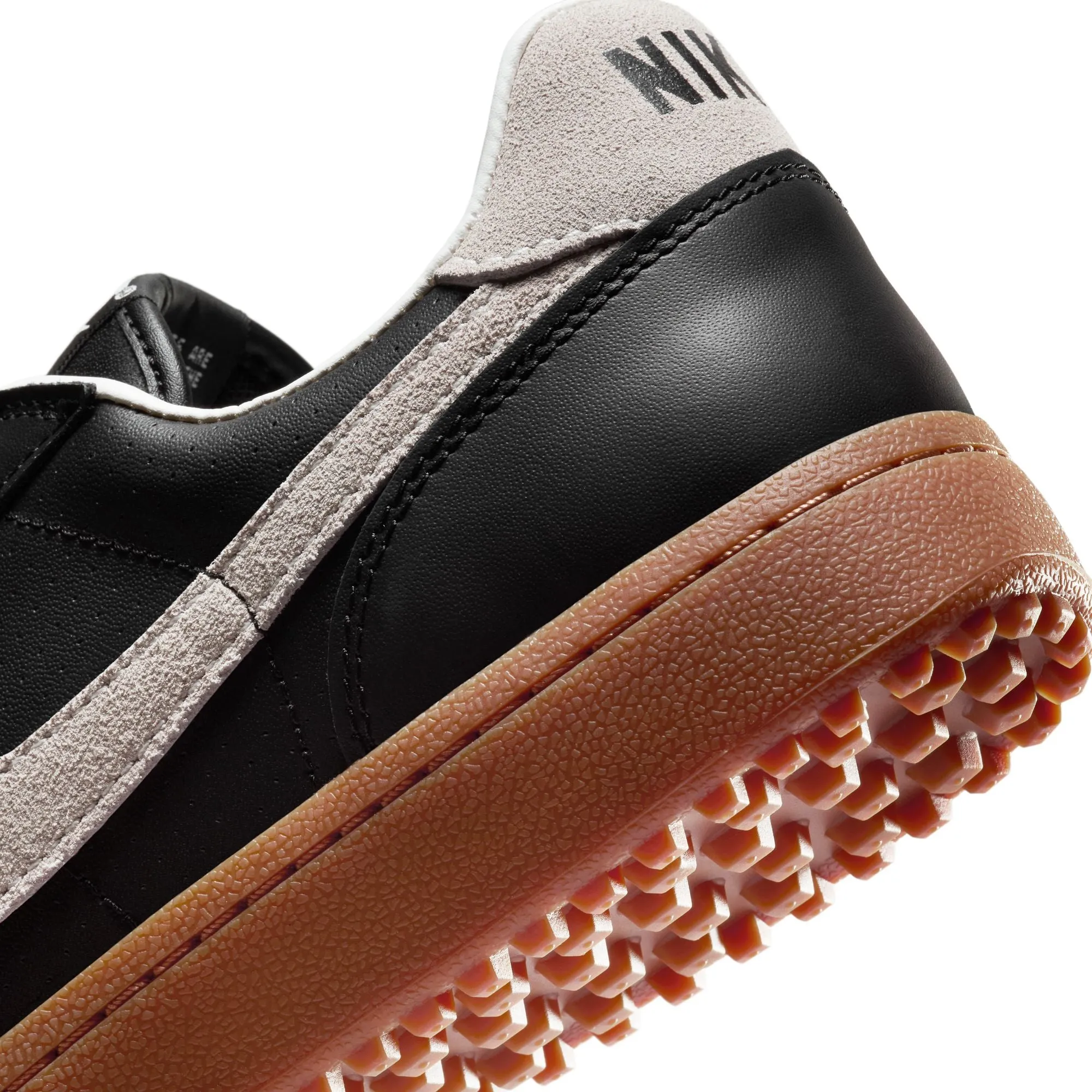 Nike Field General 82 SP (Sail/Black-Gum Med Brown)