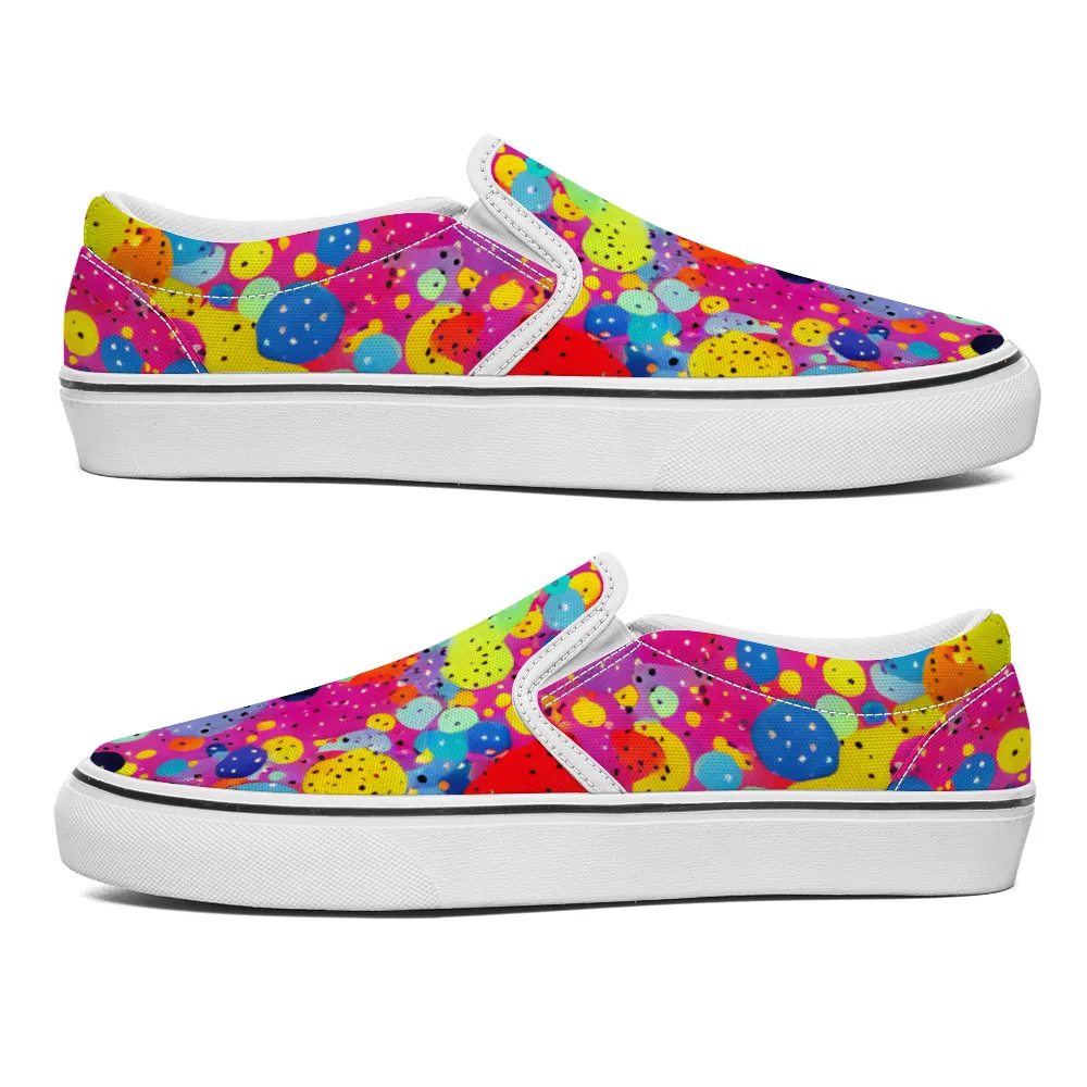 Polka Dots Pattern Collection - Unisex Slip-On Canvas Sneakers