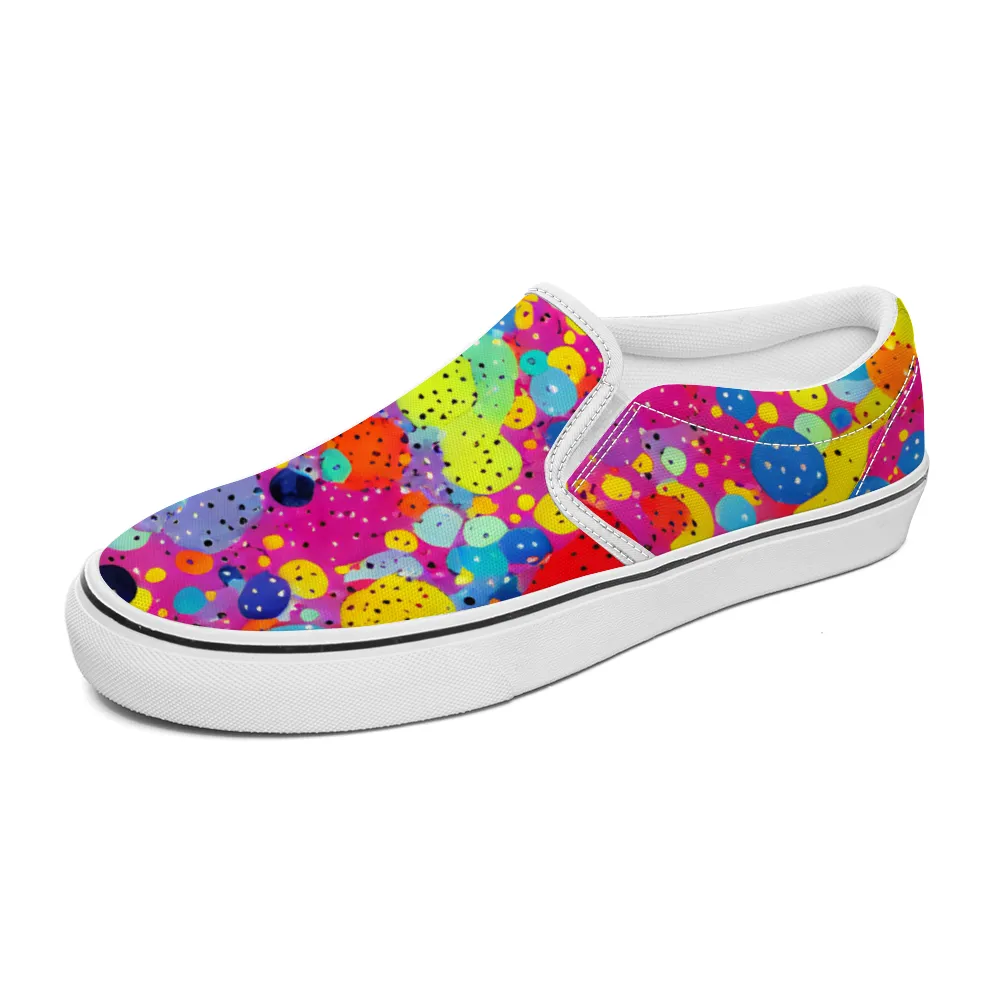 Polka Dots Pattern Collection - Unisex Slip-On Canvas Sneakers