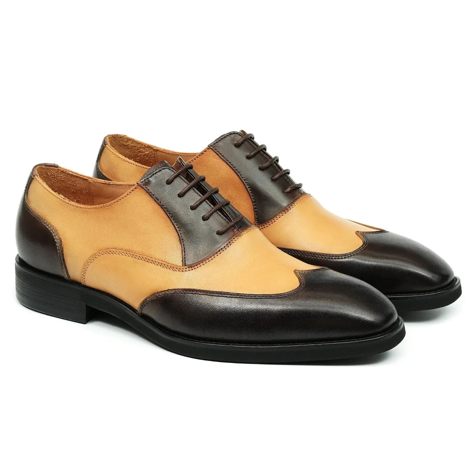 Two-tone leather Oxford shoes